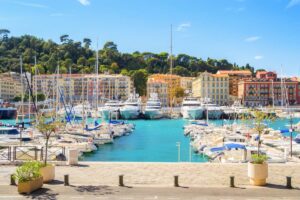 Où louer à proximité de Nice pour les vacances ?