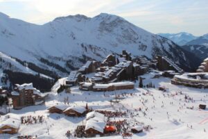 Avoriaz : une station de ski parfaite pour les débutants et les experts
