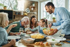 4 éléments clés pour un dîner de famille réussi
